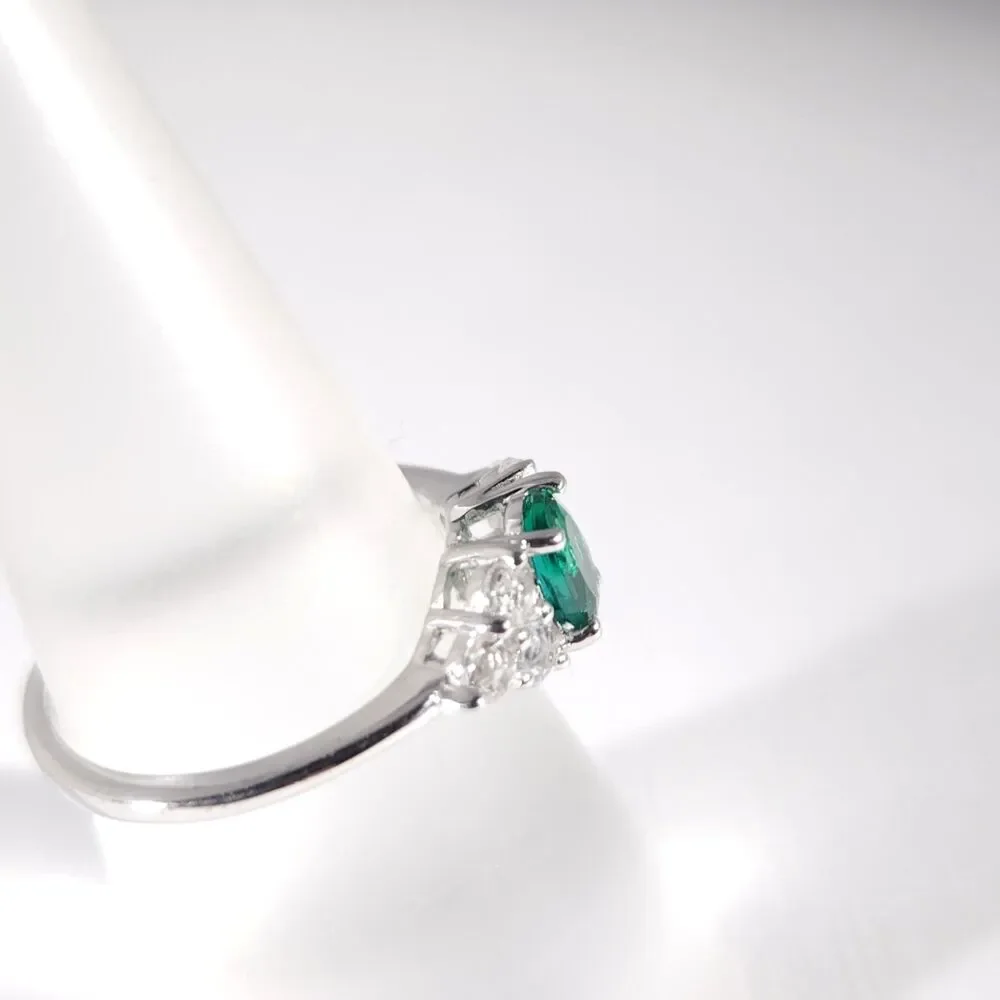 Emerald and White Topaz Ring Sterling Silver Size 5-1/4
